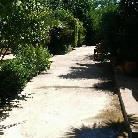Villa Beautiful Cozy House In The Greek Riviera Vári Exterior foto