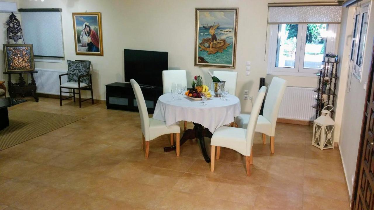 Beautiful Cozy House In The Greek Riviera Vari (Attica)