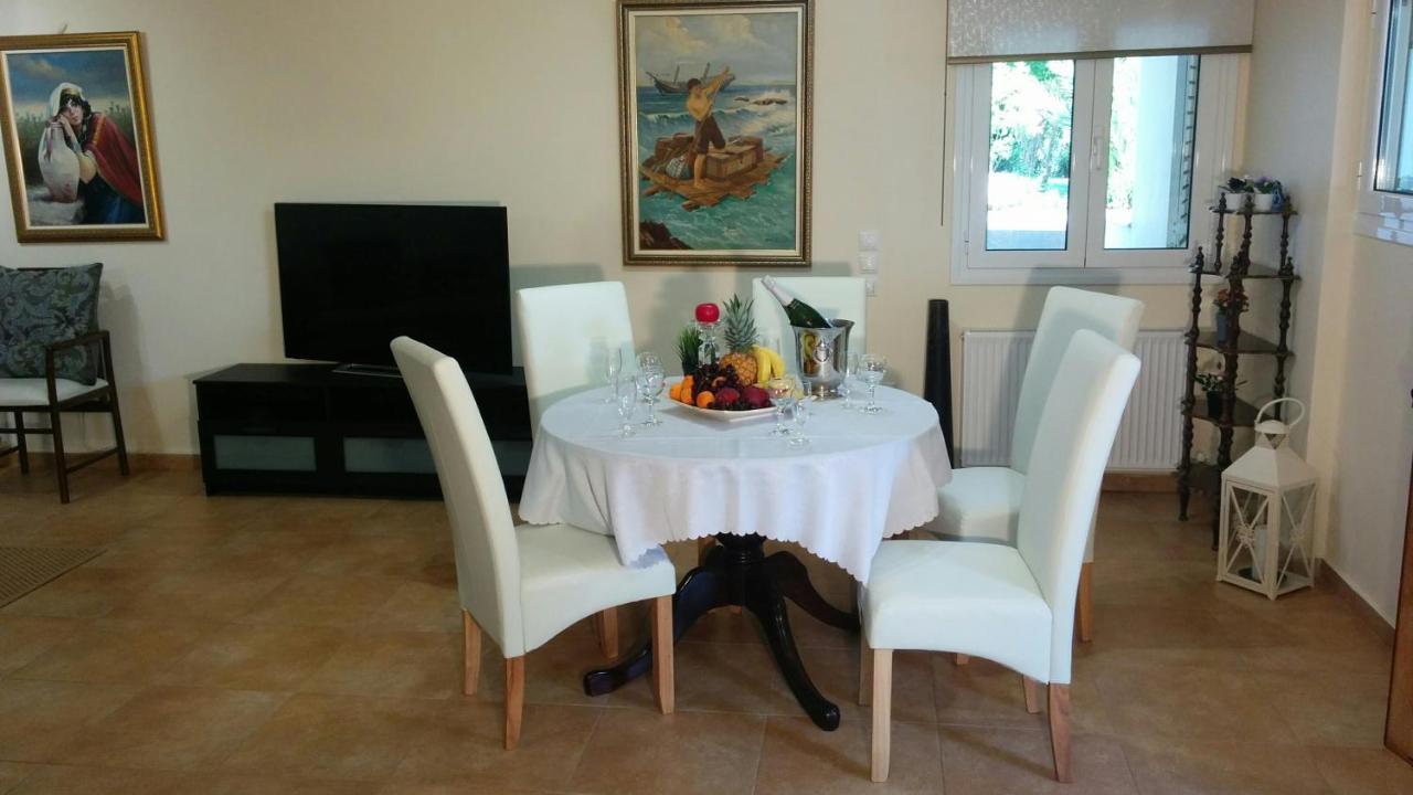 Beautiful Cozy House In The Greek Riviera Holiday home Vari (Attica)